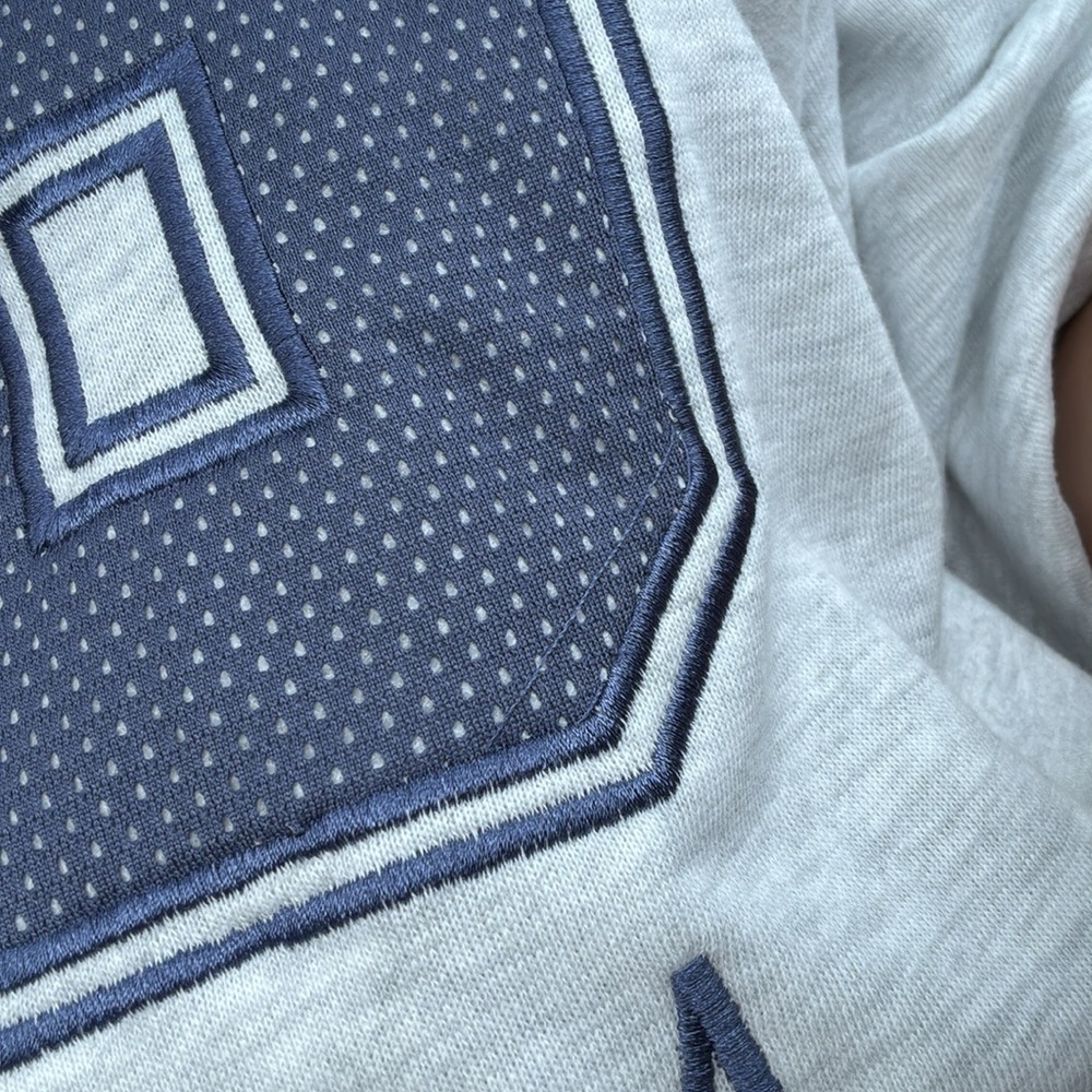 Women's Gray & Blue Graphic USA Memorial Day 4th of July Sweatshirt - Picture 3 of 10
